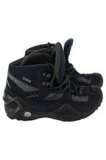 Lowa scarpe trekking usato  Spedire a Italy