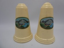 PAR DE SALEIROS E PIMENTA AUSTRALIANOS SOUVENIR PONTE PORTO DE SYDNEY PLÁSTICO, usado comprar usado  Enviando para Brazil