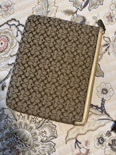 Usado, Capa Coach para iPad comprar usado Usado, Capa Coach para iPad comprar usado  Enviando para Brazil