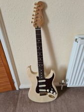 Fender mexican deluxe for sale  LLANDUDNO