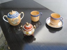 Bel ensemble japonais d'occasion  Le Poinçonnet