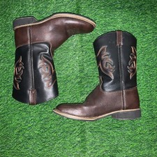 Austin trading shoes for sale  Cornelius