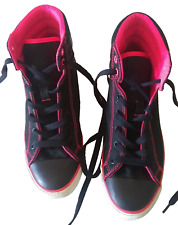 Scarpe converse unisex usato  Civita Castellana