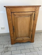 Credenzino rustico anta usato  Sanremo