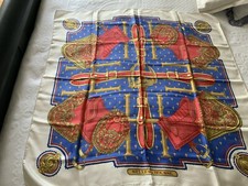 Authentique foulard carré d'occasion  France