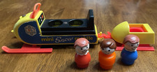 Vintage Fisher Price Mini Snow Mobile #705 1970 Little People brinquedo de snowmobile, usado comprar usado  Enviando para Brazil