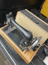 Singer vintage sewing for sale  HULL