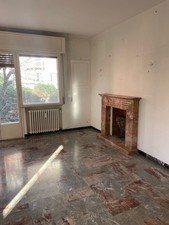 Caminetto antico usato  Venezia