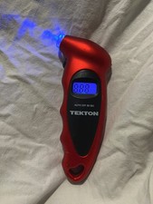 Medidor de pneu digital TEKTON 5941 100 PSI com bico de exibição digital iluminado FUNCIONA comprar usado  Enviando para Brazil