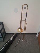 Trombone e estojo Conn Director, usado comprar usado  Enviando para Brazil