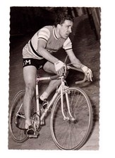 Carte postale coureur d'occasion  Saujon
