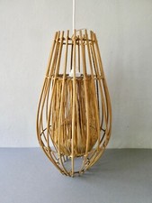 Suspension lustre rotin d'occasion Suspension lustre rotin d'occasion  Mortrée