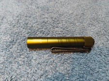 Torcia olight i3t usato  Spedire a Italy