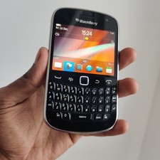 Blackberry 9900 bold for sale Blackberry 9900 bold for sale  HARROW