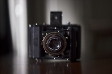 Folding medium format for sale  Media