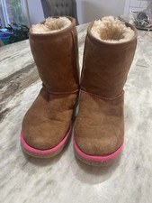 shoe 5 uggs girls for sale shoe 5 uggs girls for sale Louisville