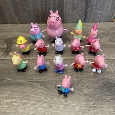 LOTE DE 15 BONECOS DE BRINQUEDO DE PLÁSTICO PEPPA PIG PERSONAGEM DE DESENHO ANIMADO SOLTO Pp4, usado comprar usado  Enviando para Brazil