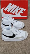 Boys girls nike for sale  BRACKLEY