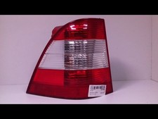 Feux arriere gauche d'occasion Feux arriere gauche d'occasion  Fosses