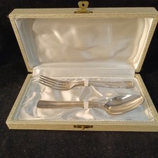 Couverts baptême métal d'occasion Couverts baptême métal d'occasion  Saint-Amans-Soult