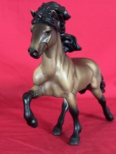 Breyer svali fra for sale  North Hollywood