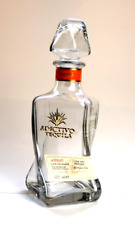 Garrafa de tequila Adictivo doble reposado 750ml vazia com frasco superior comprar usado  Enviando para Brazil