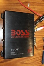 Amplificador de potência para carro BOSS AUDIO Riot R1004 Mosfet 400 Watt RMS 4-CH usado, usado comprar usado  Enviando para Brazil