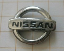 Nissan logo .................. gebraucht kaufen  Münster