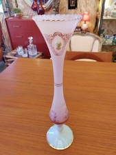 Vase opaline rose d'occasion  Issy-les-Moulineaux