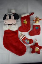 Lot disney chaussettes d'occasion Lot disney chaussettes d'occasion  Cormeilles-en-Parisis