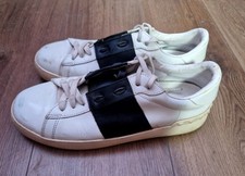 Scarpe sneakers valentino usato  Roma