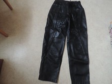 Pantalon femme cuir d'occasion  Magny-Cours