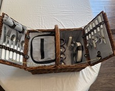 Cape cod wicker for sale  Delphi