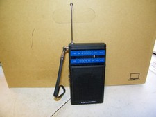 Rádio portátil realista com bateria AM/FM modelo 12-636 vintage cabana de rádio funcionando comprar usado  Enviando para Brazil