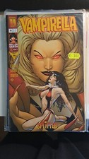 Vampirella . 16 gebraucht kaufen  Korbach