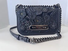 Bolsa tiracolo Coach Swagger Tea Rose ferramenta couro ombro trava de giro comprar usado Bolsa tiracolo Coach Swagger Tea Rose ferramenta couro ombro trava de giro comprar usado  Enviando para Brazil