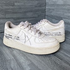 NIKE AIR FORCE 1 AMOSTRA off white Virgil Abloh no campus amigos e família promo comprar usado  Enviando para Brazil