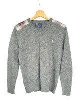 Fred perry usato Fred perry usato  Ercolano