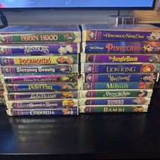 Disney Masterpiece Collection VHS Tapes 18 Little Mermaid Dumbo Bambi Peter Pan comprar usado Disney Masterpiece Collection VHS Tapes 18 Little Mermaid Dumbo Bambi Peter Pan comprar usado  Enviando para Brazil