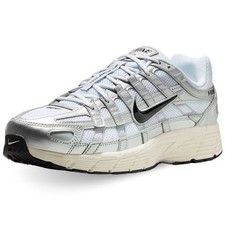Scarpe nike 6000 usato  Rieti