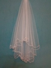 Ivory veil tier for sale  WIRRAL