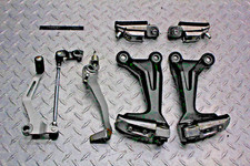 2022 KAWASAKI NINJA Z650 APOIO PARA OS PÉS DIANTEIRO PAR DE PINOS FREIO A PÉ CÂMBIO FABRICANTE DE EQUIPAMENTO ORIGINAL comprar usado  Enviando para Brazil