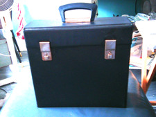 Record carry case for sale  ABERTILLERY