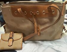 Bolsa de mão e carteira combinando Dooney Bourke comprar usado  Enviando para Brazil