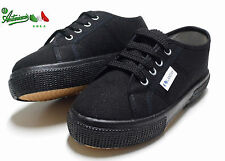 Scarpe sportive economiche usato  Nola