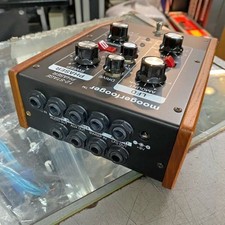 Pédale analogique modulaire d'occasion Pédale analogique modulaire d'occasion  Expédié en France