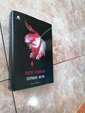 Libro new moon usato  Carpi