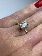 2ct oval vs1 for sale  GRAVESEND