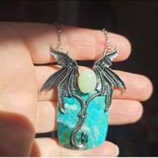 Collier dragon opale d'occasion  Vix