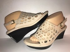 Salto feminino B MAKOWSKY TAMANHO 8 COURO BEGE ESTILINGUE COSTAS CUTWORK BIQUEIRA ABERTA CUNHA HR-3 comprar usado  Enviando para Brazil